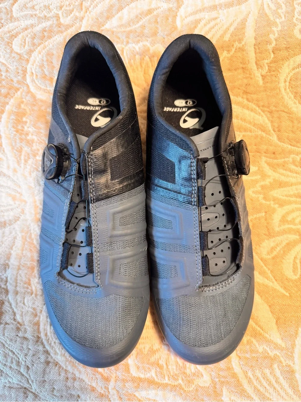 Pearl Izumi Elite Road Cycling Shoes BOA Carbon Sole Black/Gray Women's Size 10